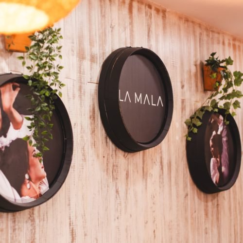 La Mala - ambiente y experiencia